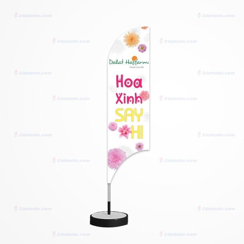 Cờ phướn lưỡi liềm cửa hàng bán hoa tươi